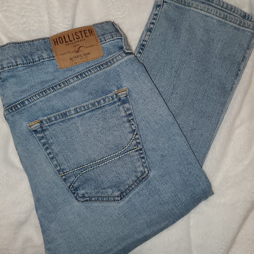 Hollister Light Blue Relaxed Jeans